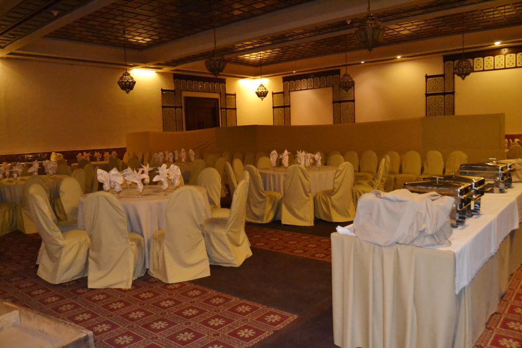 Faisalabad Serena Hotel Екстер'єр фото