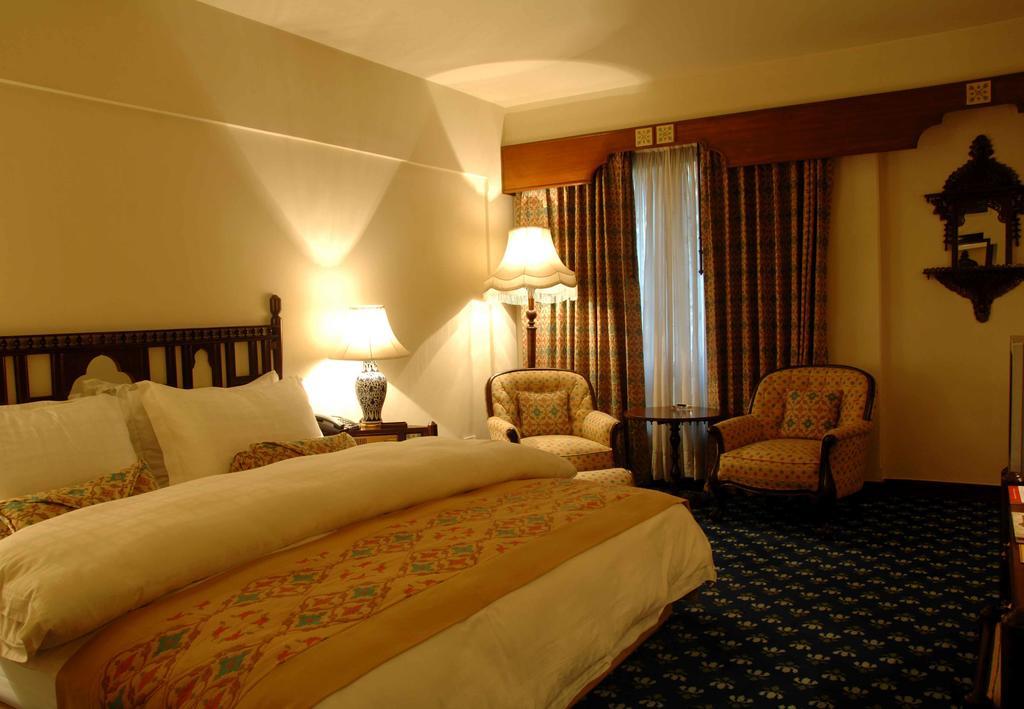 Faisalabad Serena Hotel Екстер'єр фото