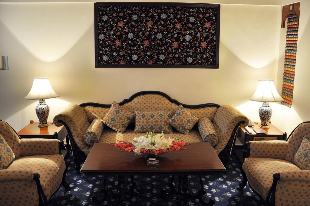 Faisalabad Serena Hotel Екстер'єр фото
