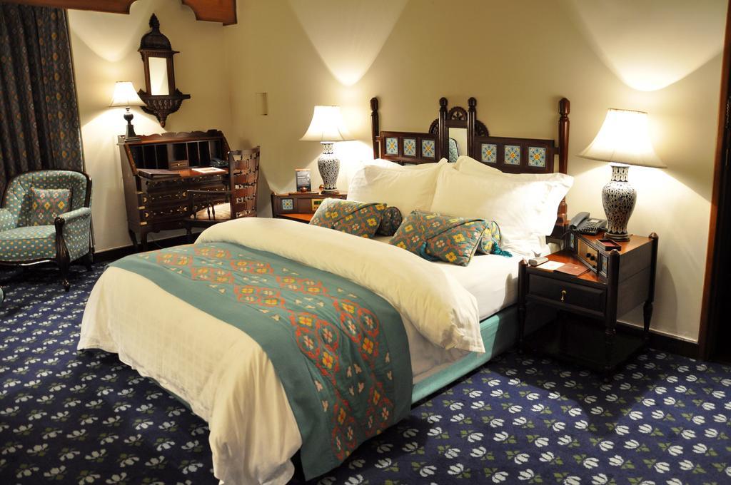 Faisalabad Serena Hotel Екстер'єр фото