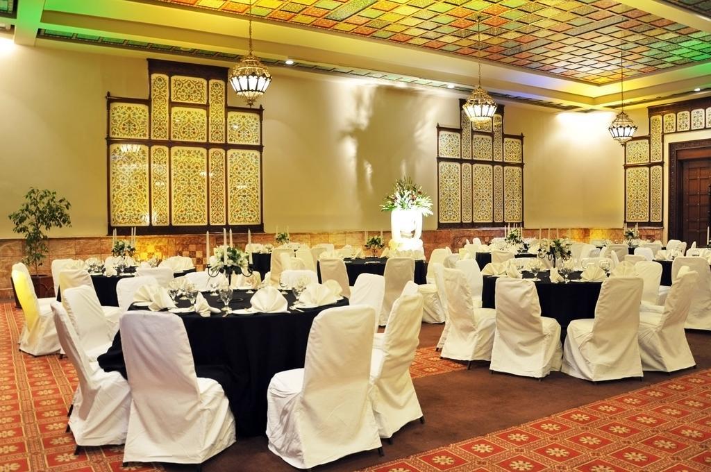 Faisalabad Serena Hotel Екстер'єр фото