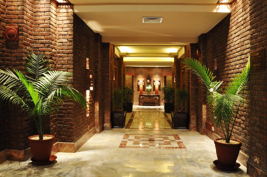 Faisalabad Serena Hotel Екстер'єр фото