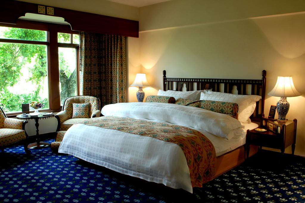 Faisalabad Serena Hotel Екстер'єр фото