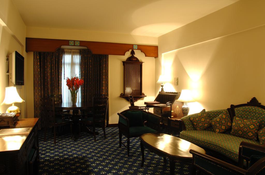 Faisalabad Serena Hotel Екстер'єр фото