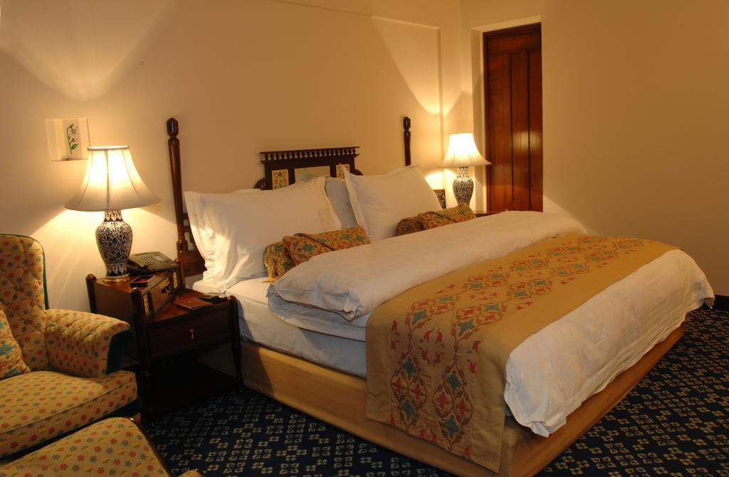Faisalabad Serena Hotel Екстер'єр фото